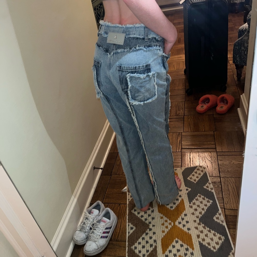 Maniere de vior Eiffel Tower jeans